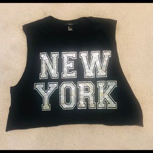 🌻Forever 21 crop top size small (3 for $25)